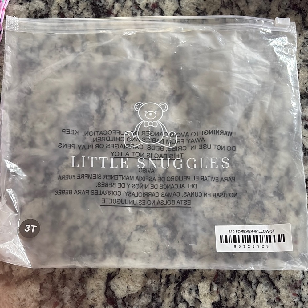 Little Snuggles Taylor Swift PJ Set - Picture 7 of 8